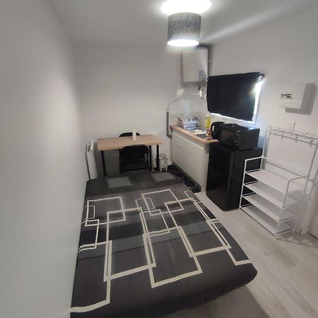 Petit F2 Meuble Independant Limay Exterior foto