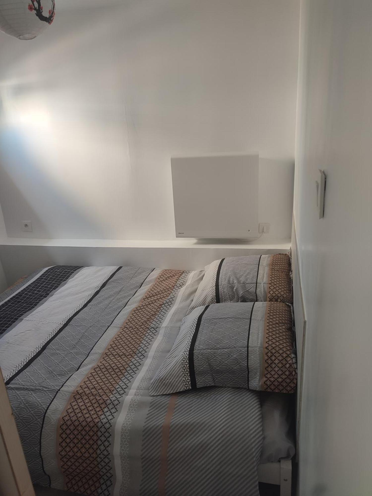 Petit F2 Meuble Independant Limay Exterior foto